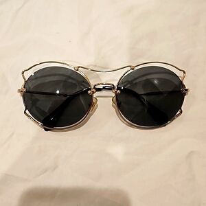 Authentic Miu Miu Women's Black Lense Silver Frame Cateye Sunglasses SMU50s 57 1